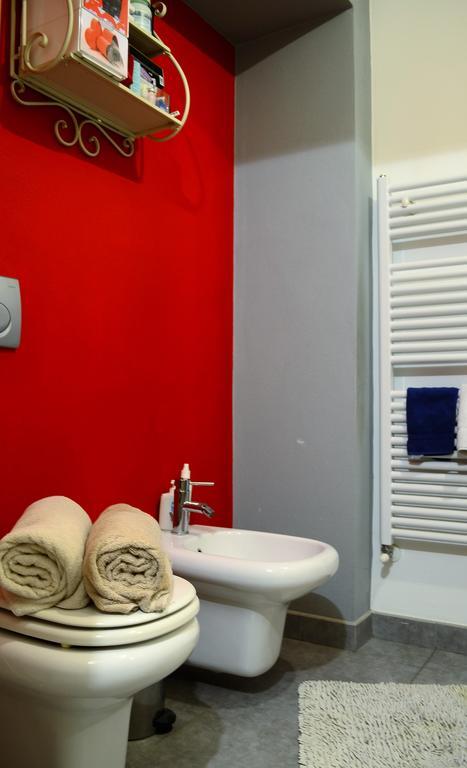 Tremezzina Appartamento Red & Grey Mezzegra Extérieur photo