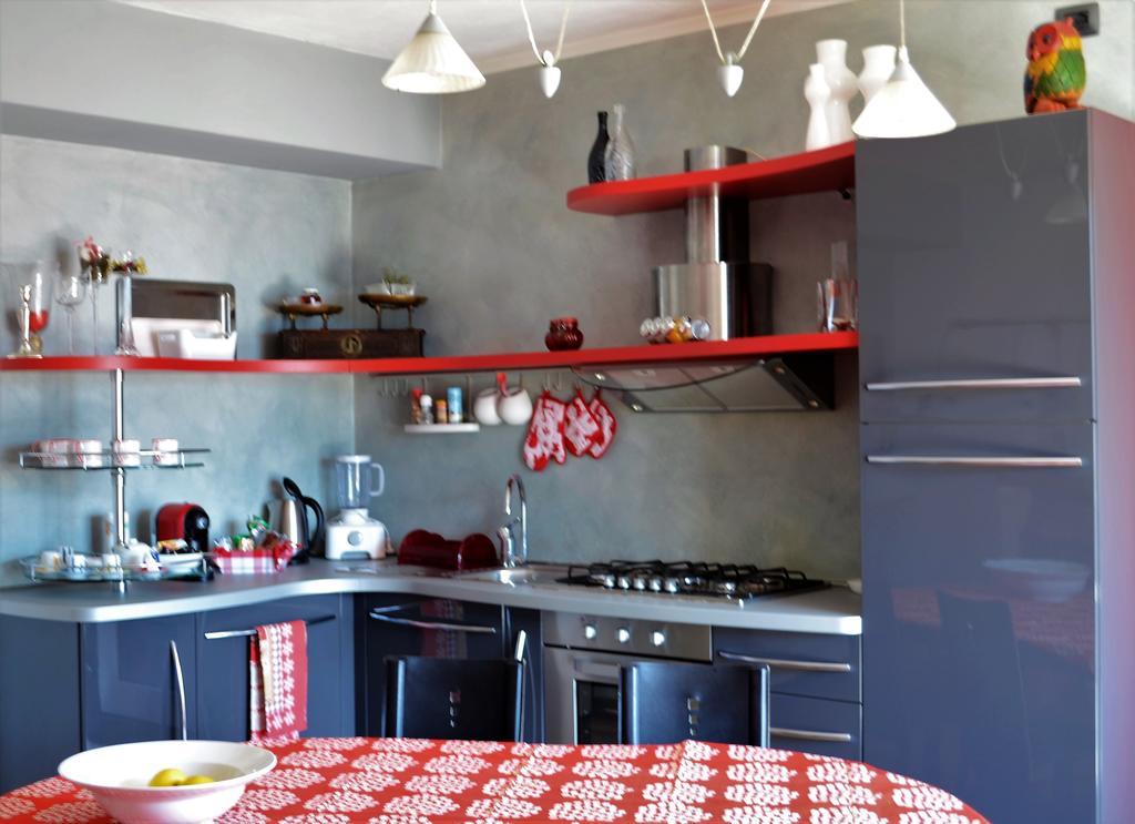 Tremezzina Appartamento Red & Grey Mezzegra Extérieur photo
